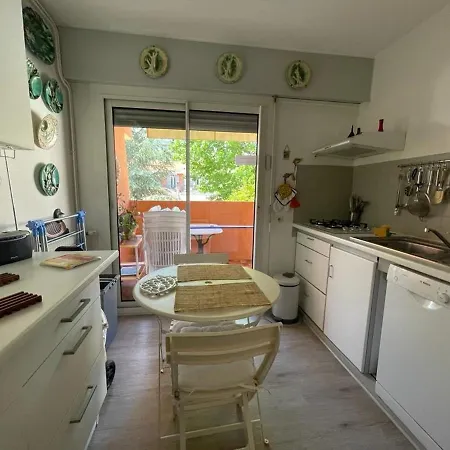 Apartamento Arcachon: T2 Avec Acces Direct A La Plage, Terrasse Et Parking Prive - Fr-1-474-59 Arcachon